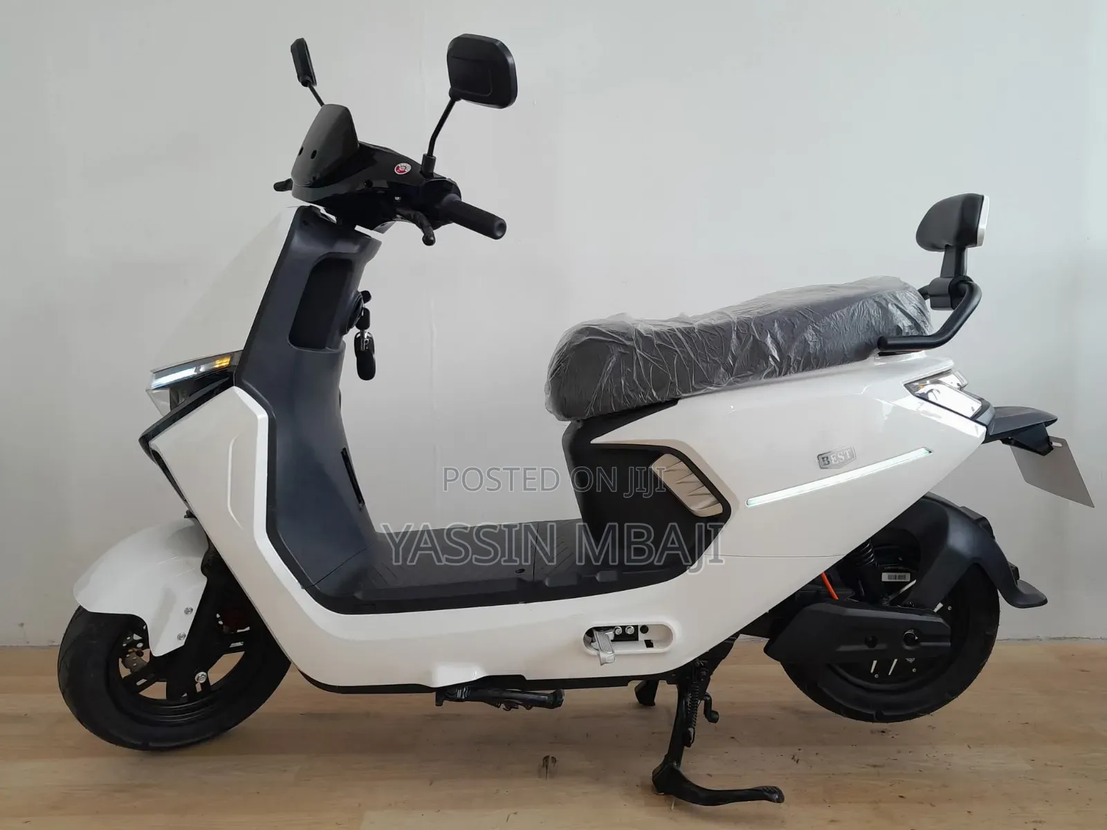 New UM Carmel 125 2026 White