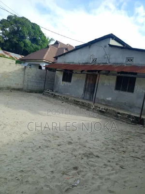 Furnished 6bdrm House in Bwela, Ilala for sale