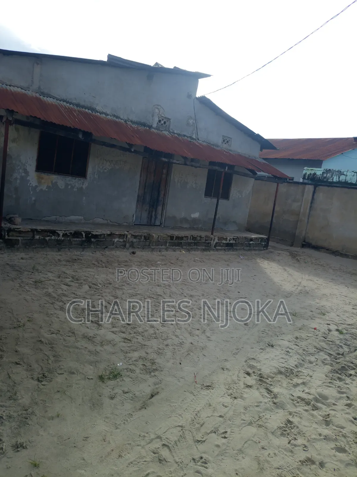 Furnished 6bdrm House in Bwela, Ilala for sale