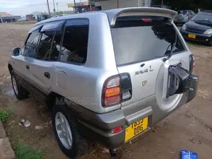 Toyota RAV4 2006 Silver