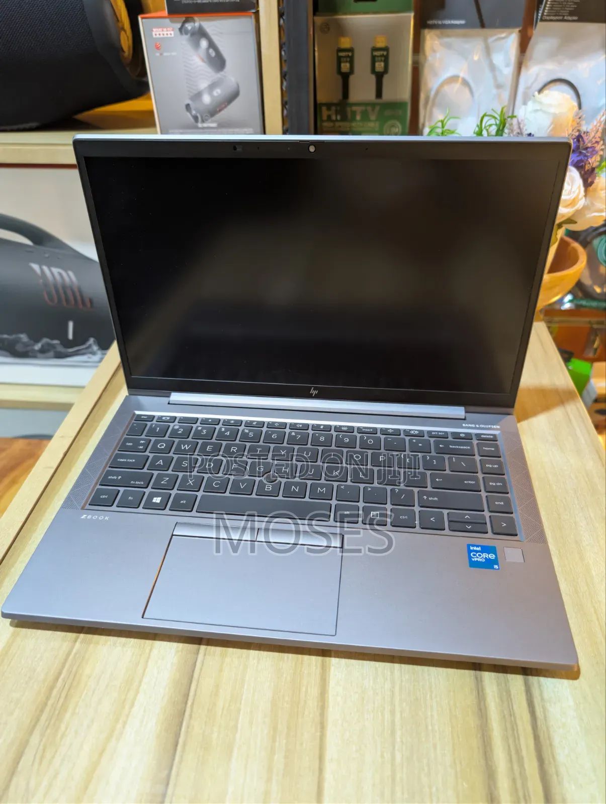 Laptop HP ZBook Firefly 14 G7 16GB Intel Core i3 SSD 256GB