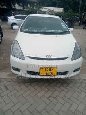 Toyota Wish 2005 White