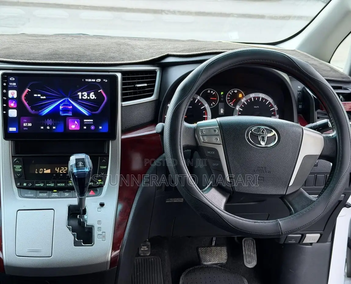 Toyota Alphard 2009 White