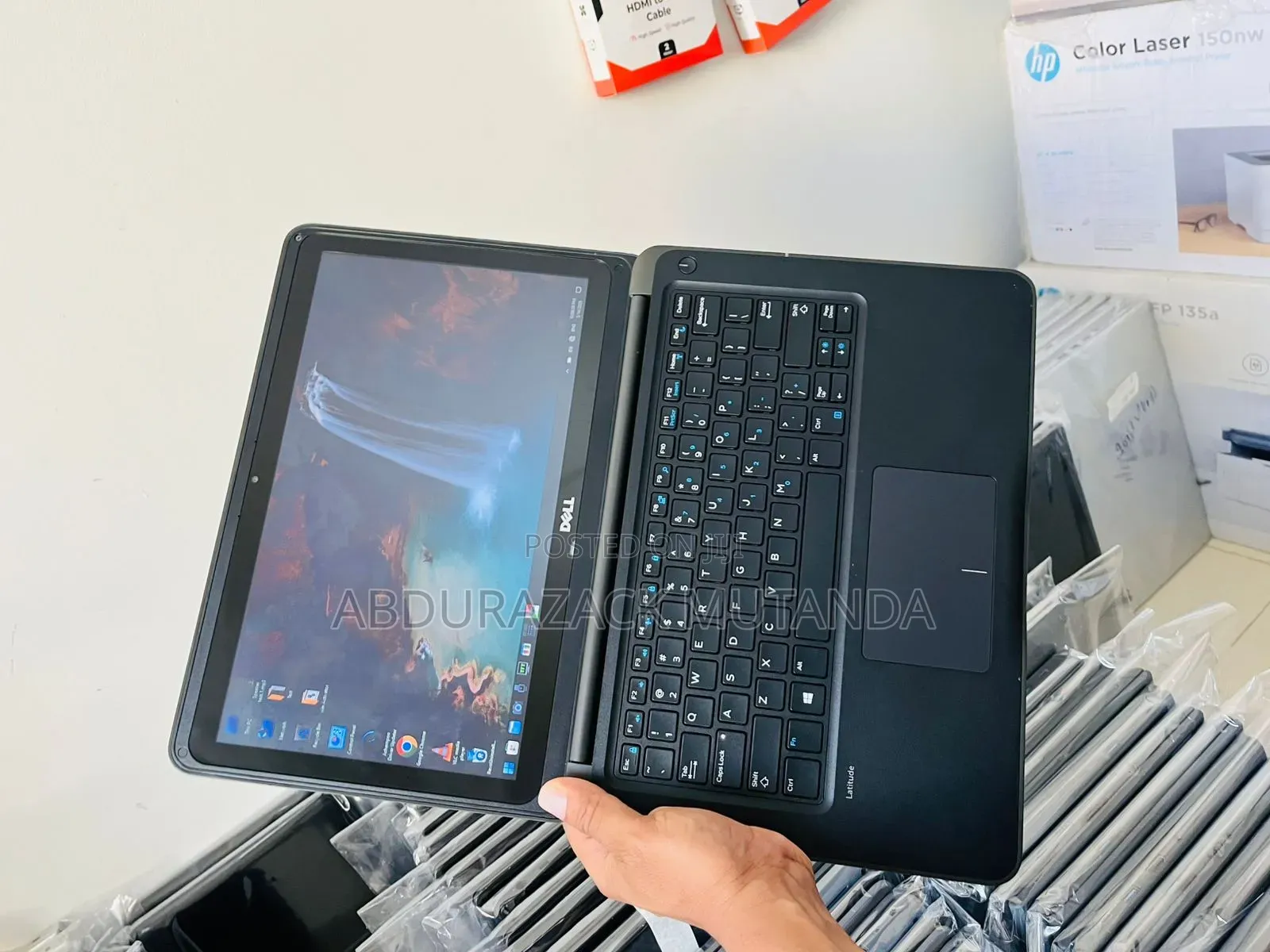 Laptop Lenovo 300e 4GB Intel SSD 128GB