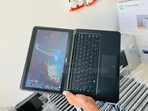 Laptop Lenovo 300e 4GB Intel SSD 128GB