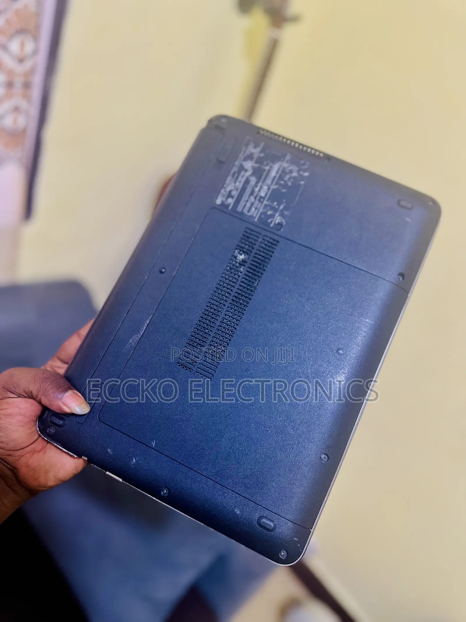 Laptop HP 430 G3 8GB Intel Core i3 HDD+SSD 640GB