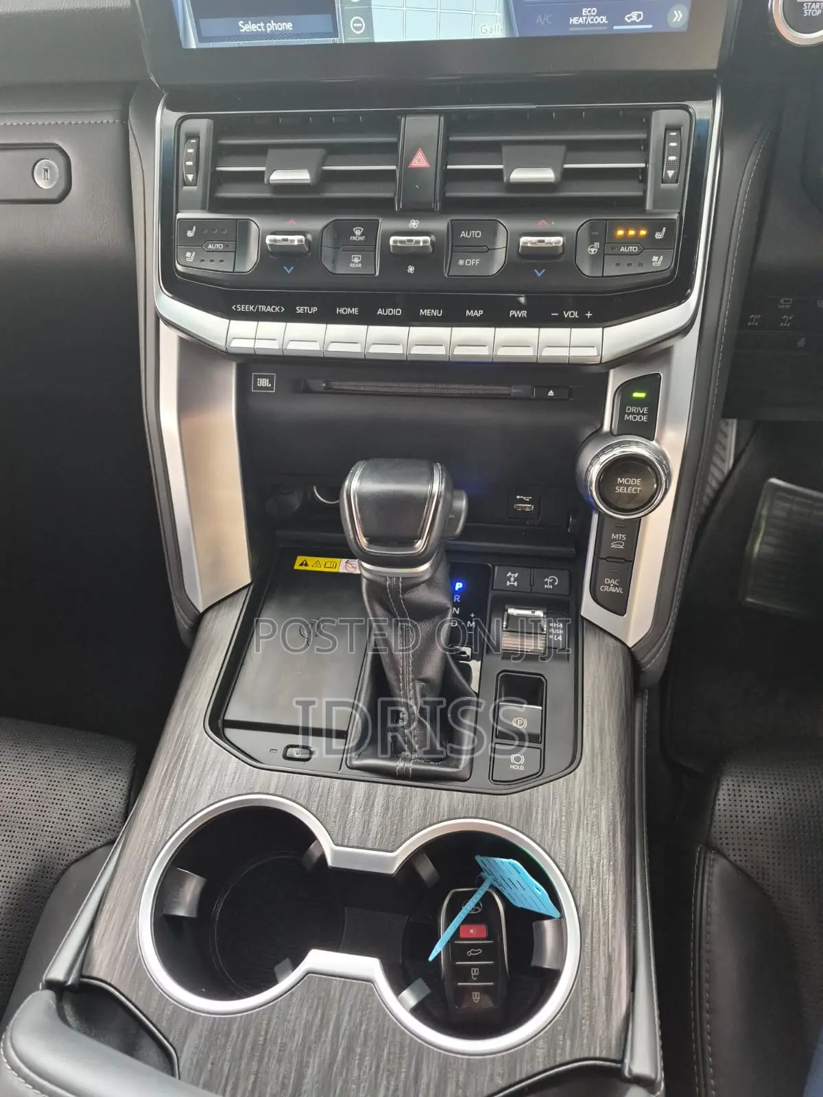 Toyota Land Cruiser 2023 White
