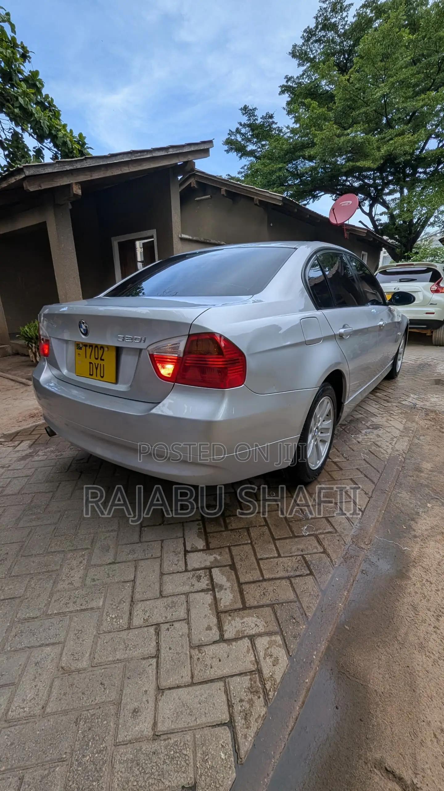 BMW 3 Series 320i RWD 2008 Silver