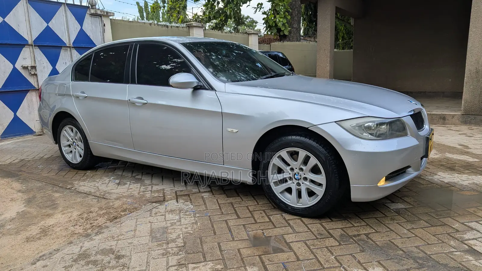 BMW 3 Series 320i RWD 2008 Silver