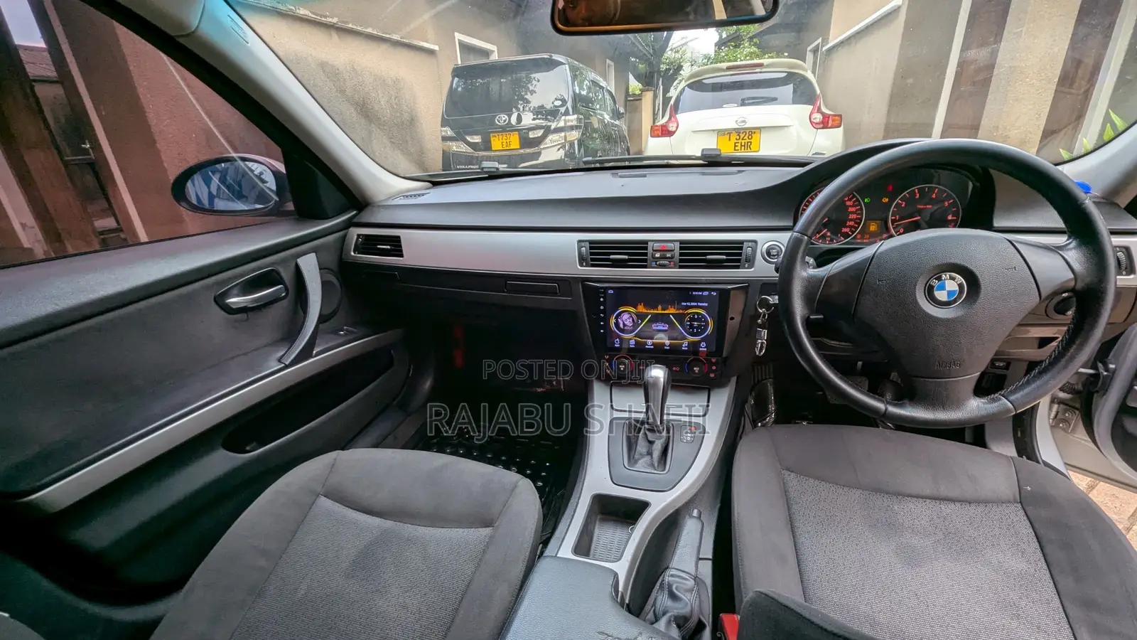BMW 3 Series 320i RWD 2008 Silver