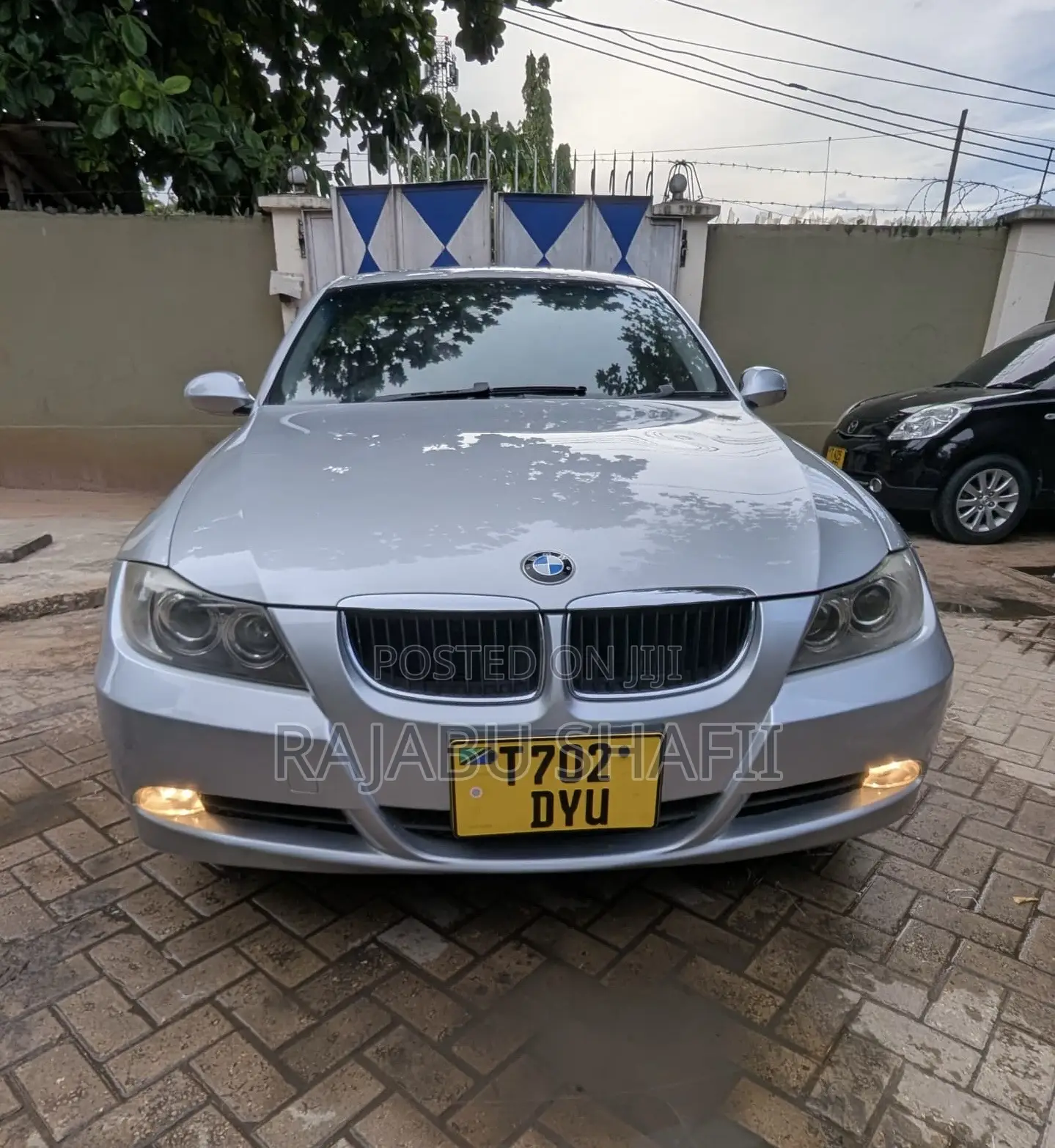 BMW 3 Series 320i RWD 2008 Silver