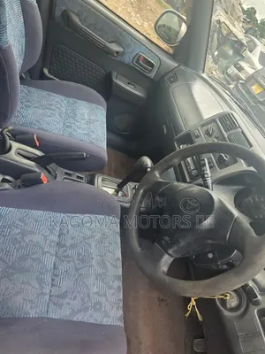 Toyota RAV4 1999 Silver