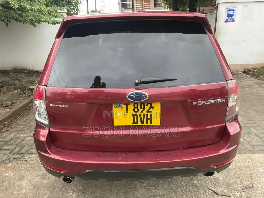 Subaru Forester 2009 Red