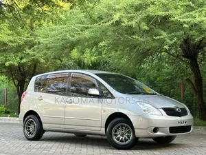 Toyota Corolla Spacio 2002 Gold