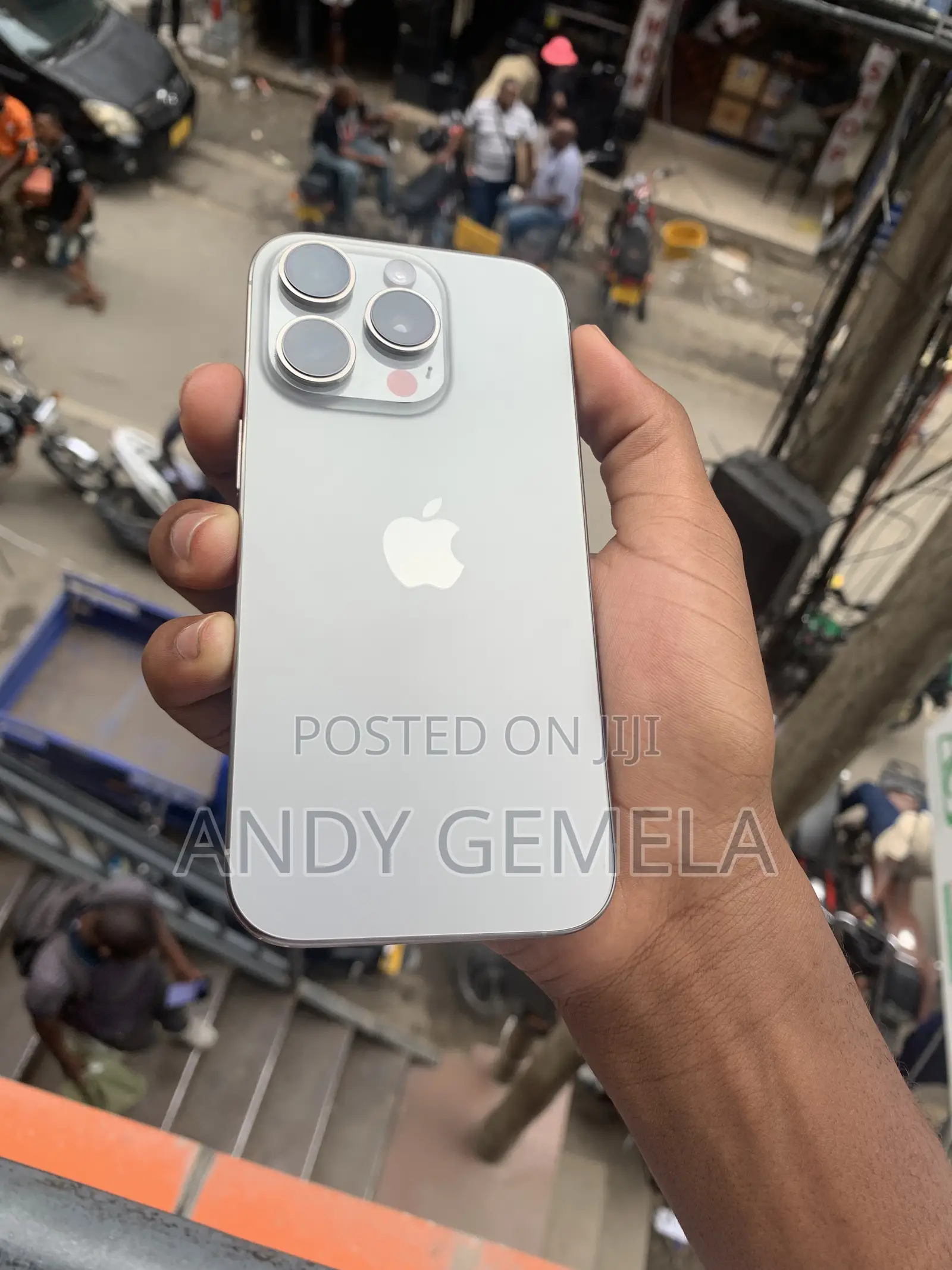 Apple iPhone 16 Pro 256 GB Gray