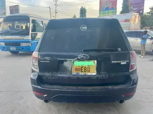 Subaru Forester 2011 Gray