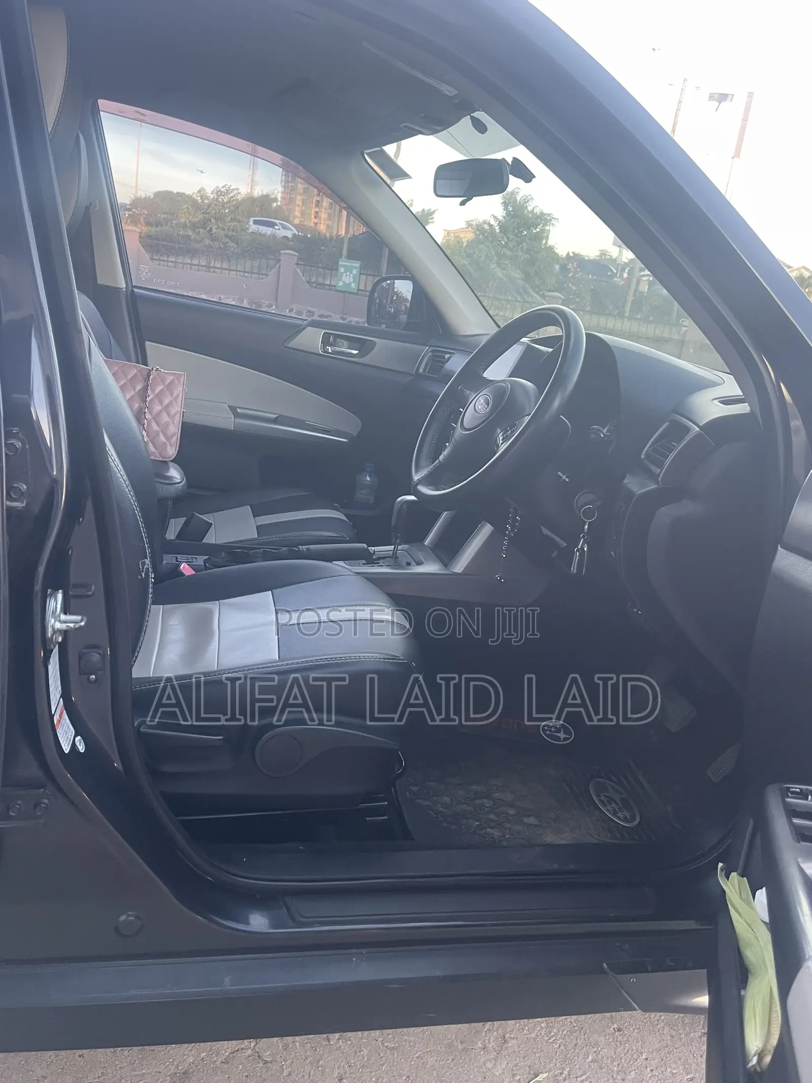Subaru Forester 2011 Gray