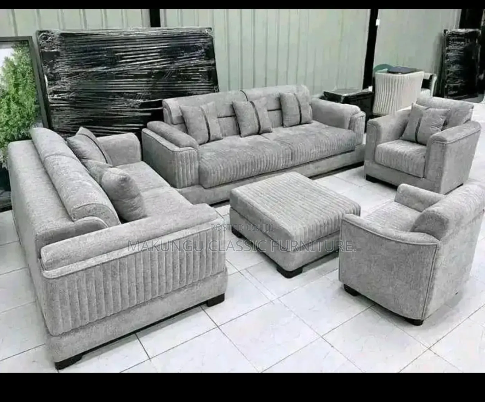 Sofa Sets Za 2,2,1,1 Na Bench Lake Simple Na Rangi Ni Grey