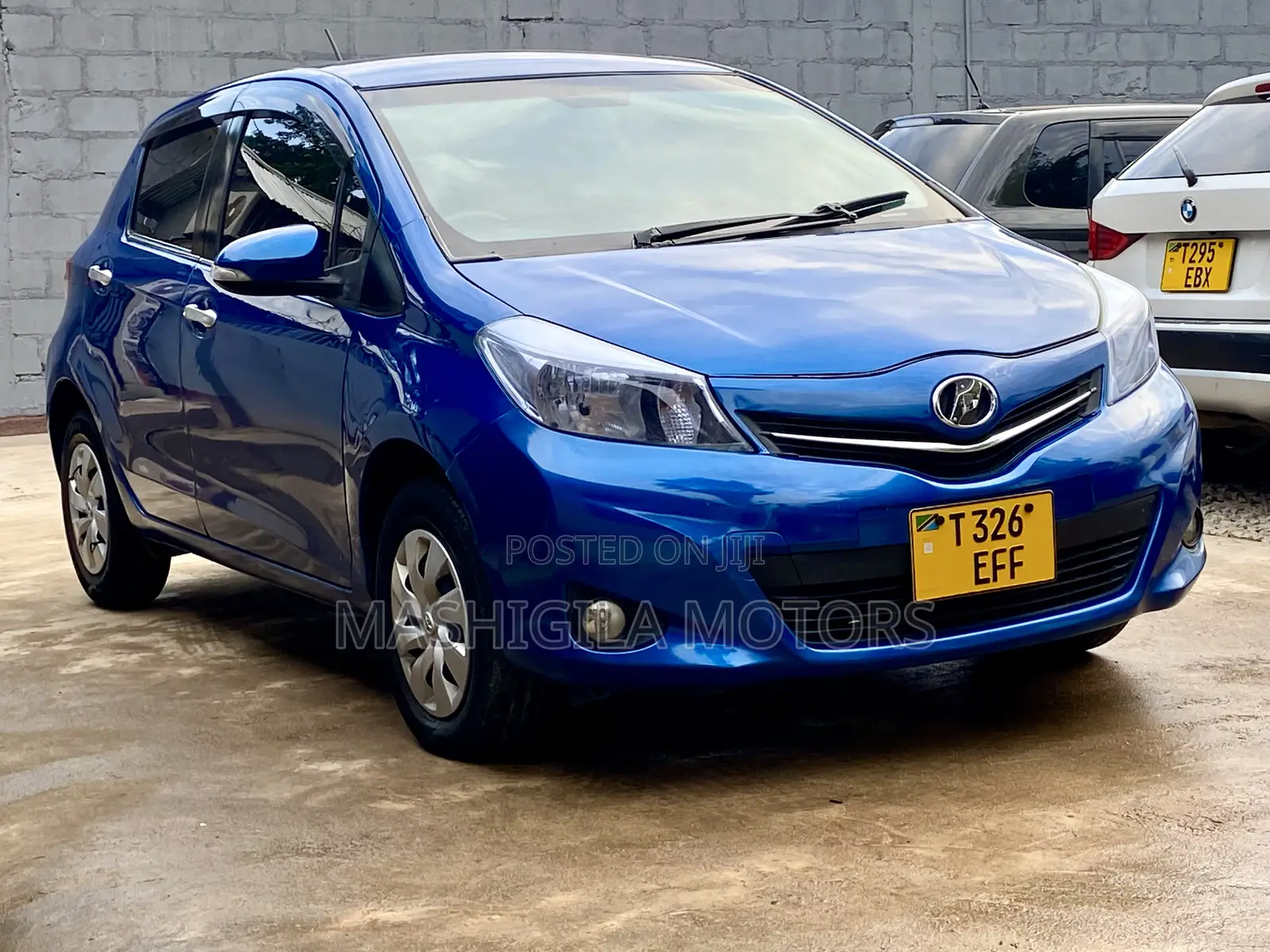 Toyota Vitz 2009 Blue