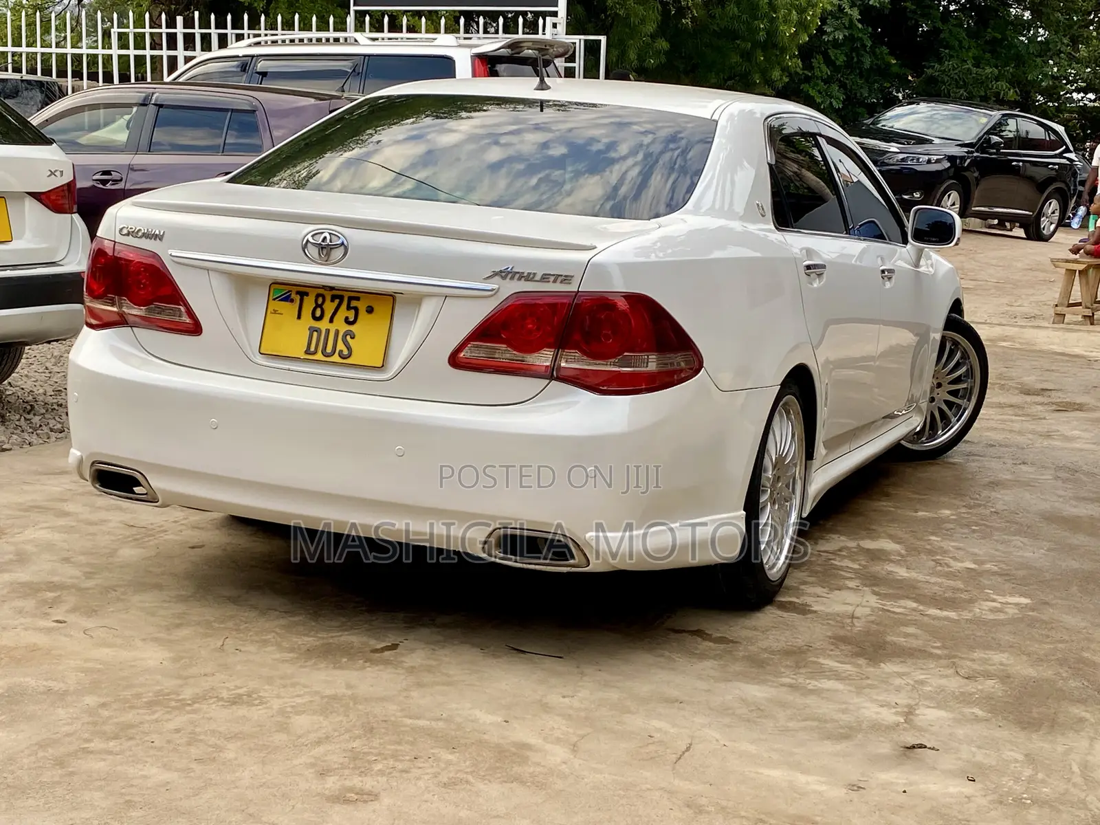 Toyota Crown 2010 White