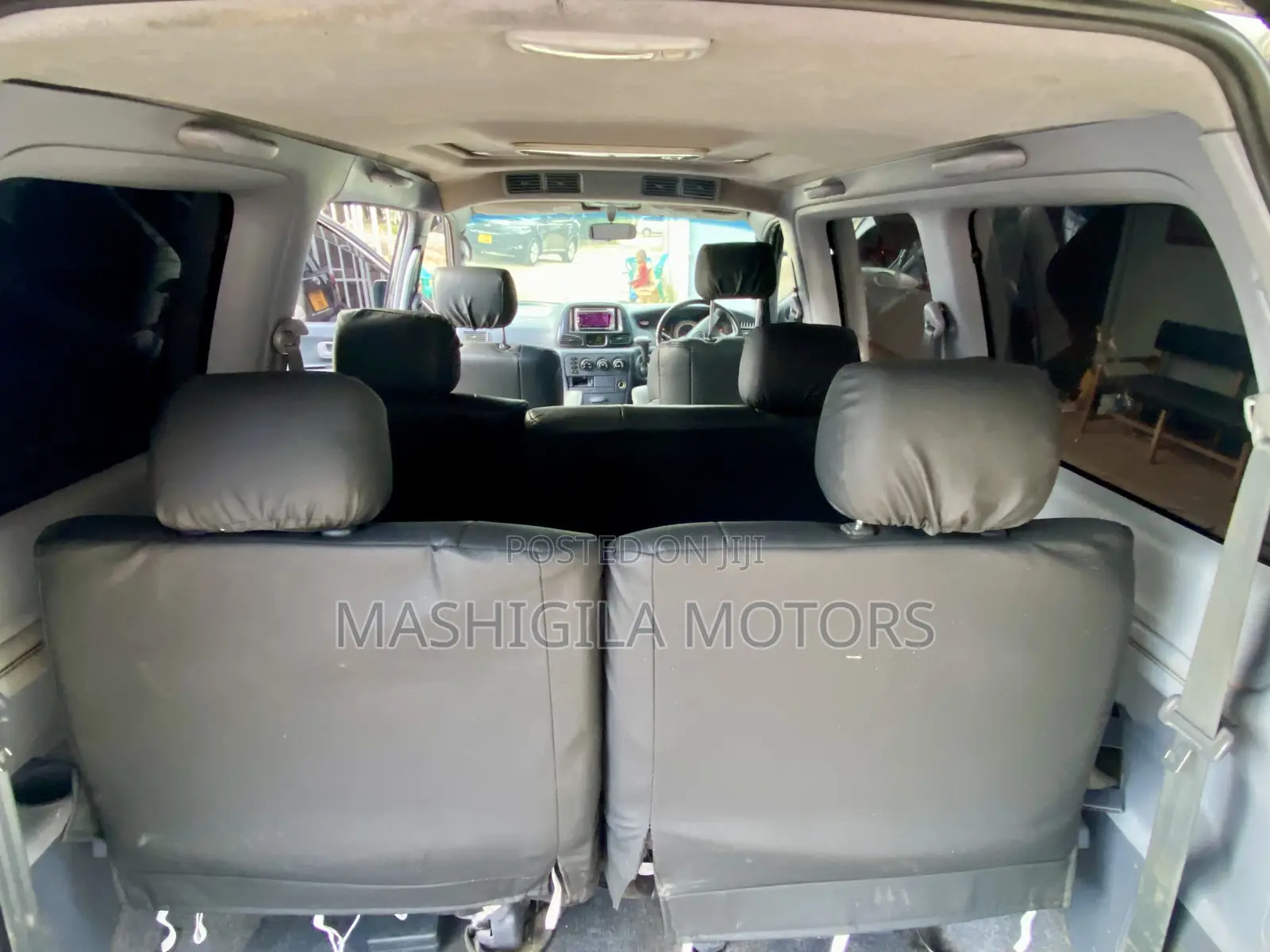 Toyota Noah 2001 Silver