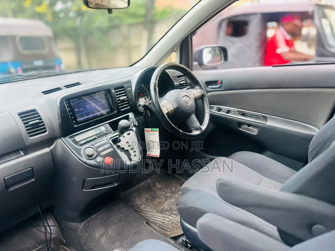 Toyota Wish 2005 Black