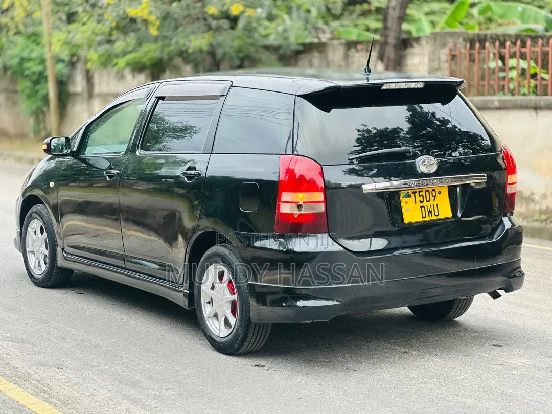 Toyota Wish 2005 Black