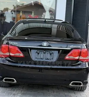 Toyota Crown 2009 Black