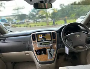 Toyota Alphard 2006 Silver