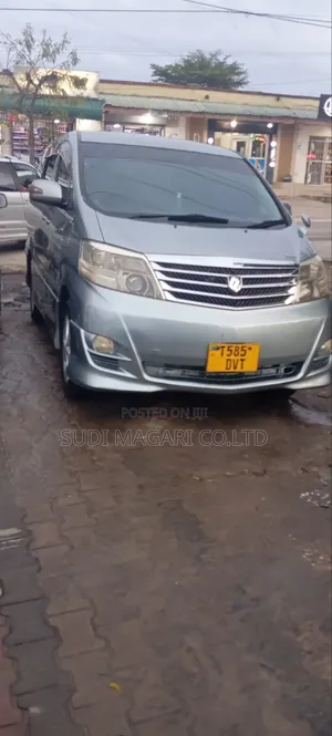 Toyota Alphard 2006 Brown