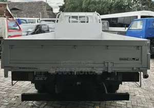 Isuzu Elf Truck