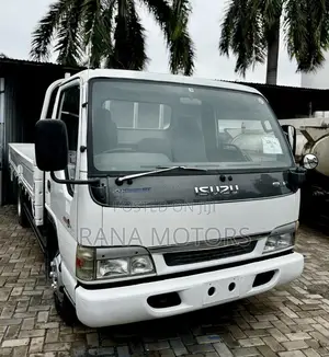 Isuzu Elf Truck