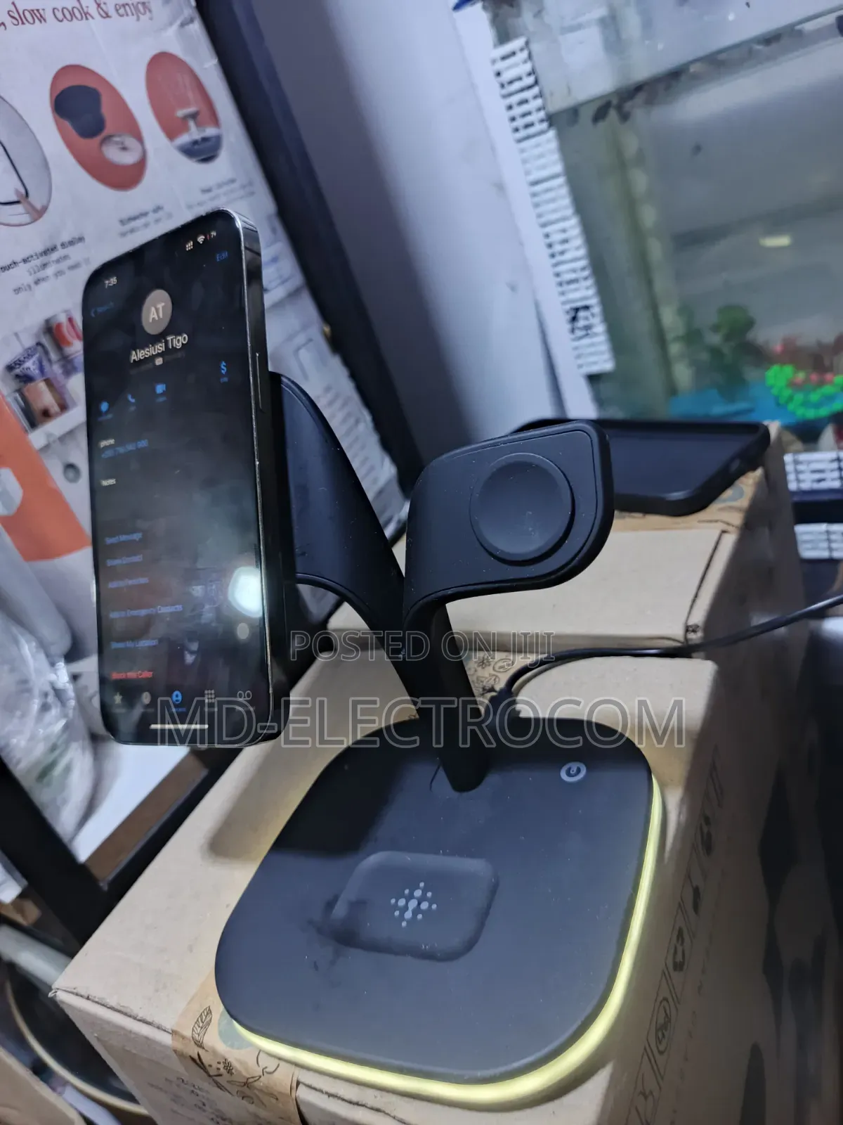 5-in-1 Magnetic Wireless Charging Station