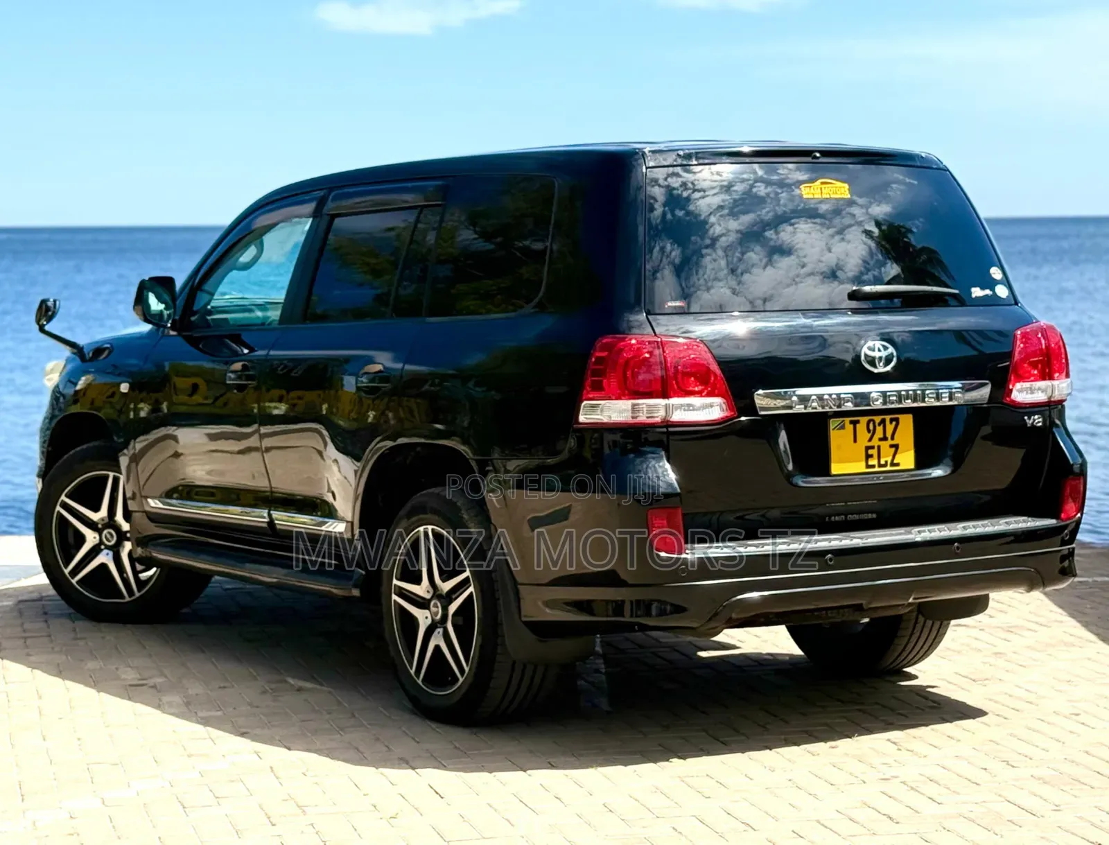 Toyota Land Cruiser 2009 Black