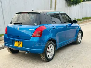 Suzuki Swift 1.5 L 2005 Blue