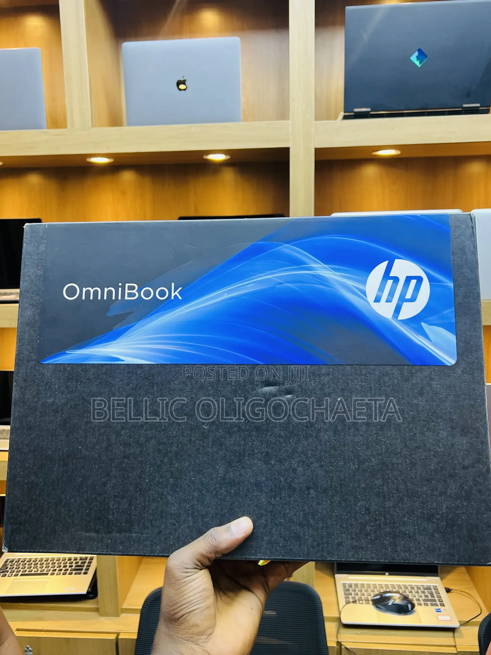 New Laptop HP OmniBook X Flip 14" 16GB Intel Core i5 SSD 512GB