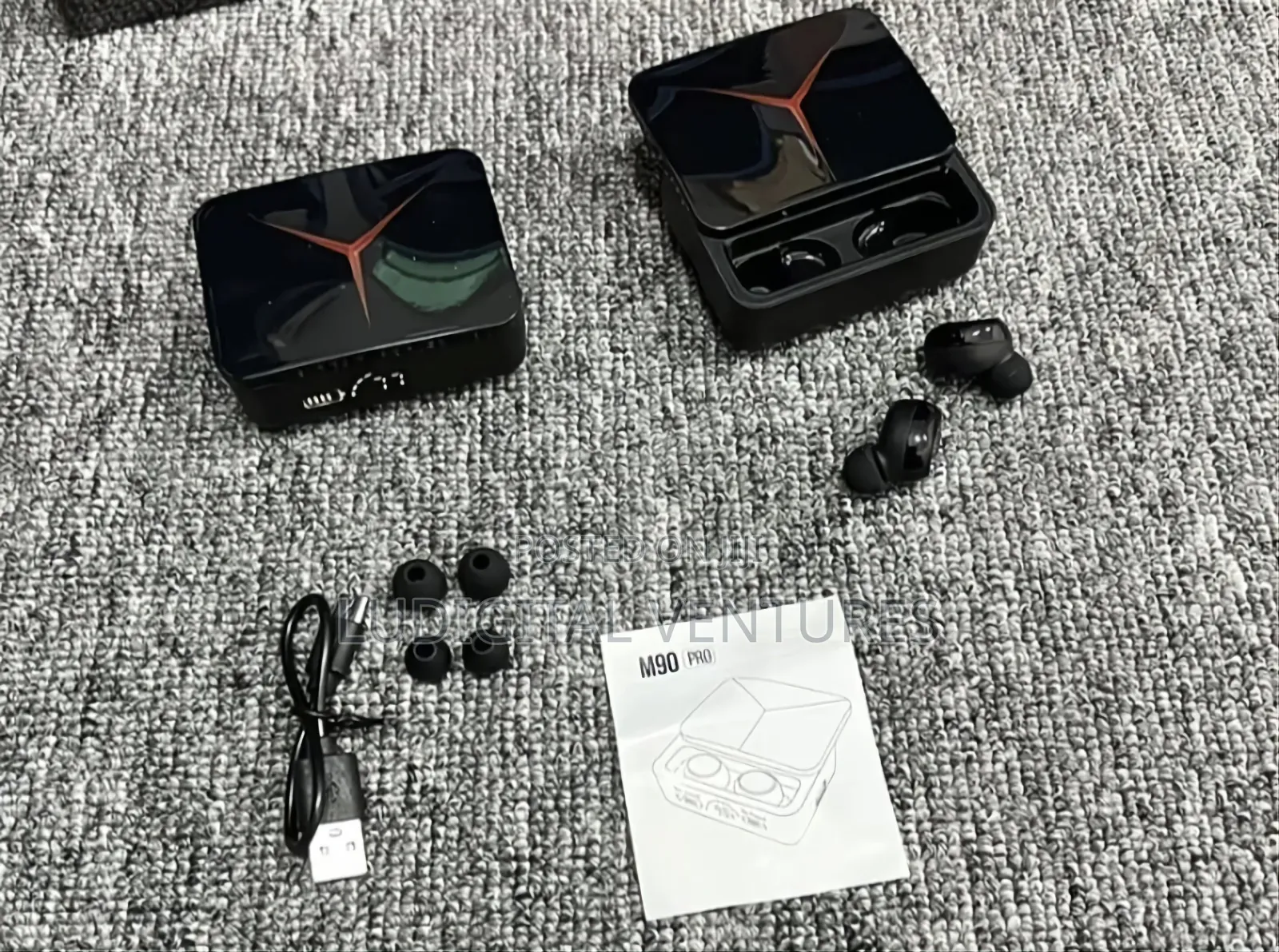 Mercedes Ear Buds ,5.3 Tech Edition.