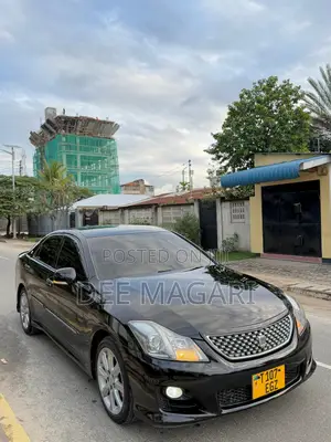 Toyota Crown 2009 Black