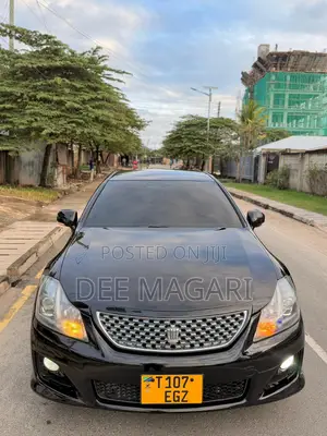 Toyota Crown 2009 Black