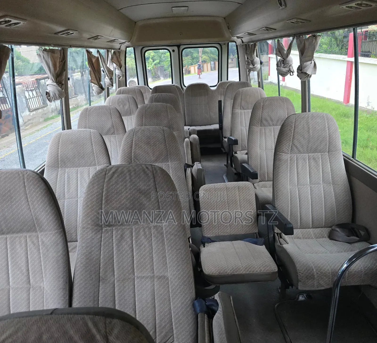 Toyota Coaster 2000 White