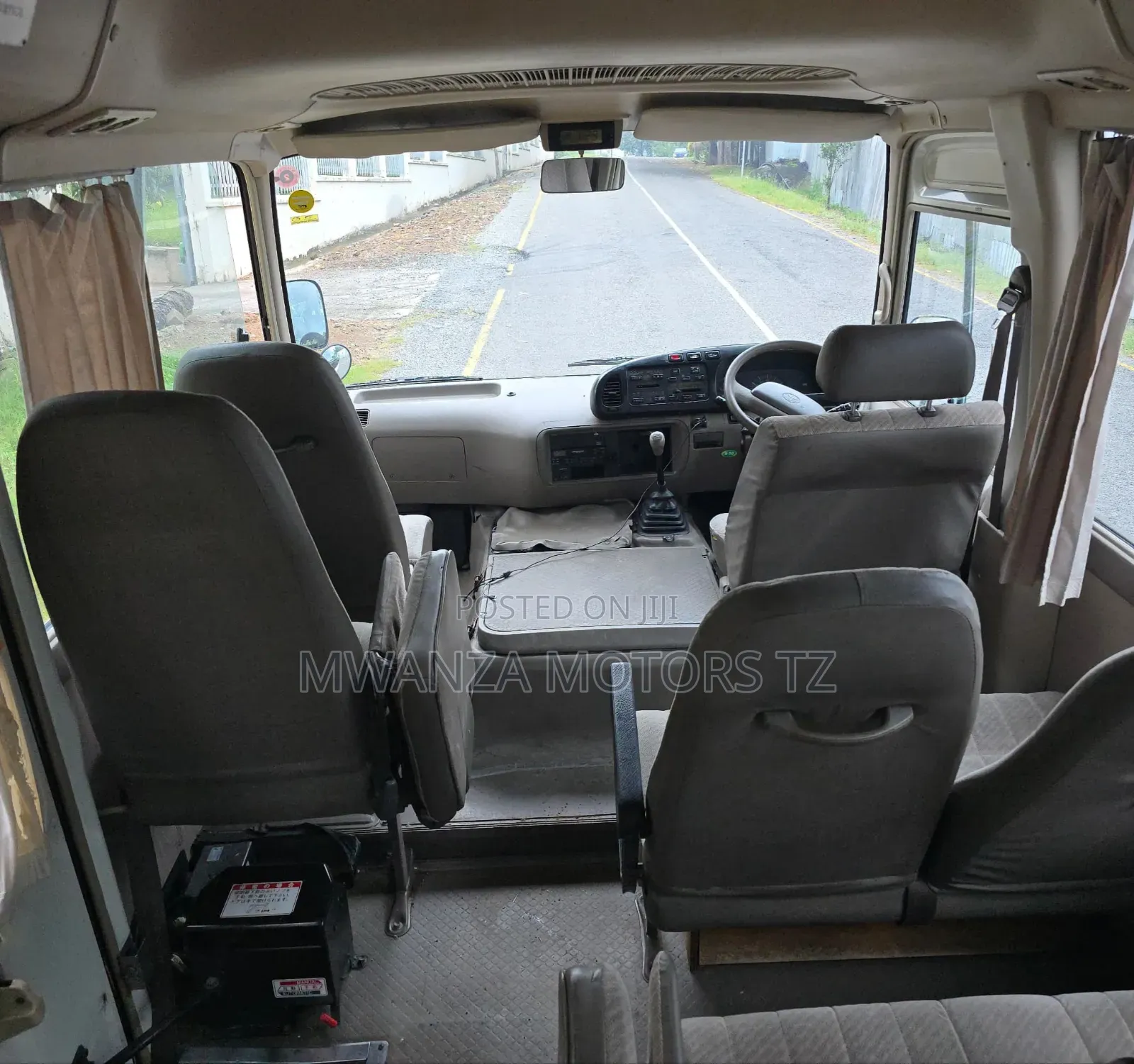 Toyota Coaster 2000 White