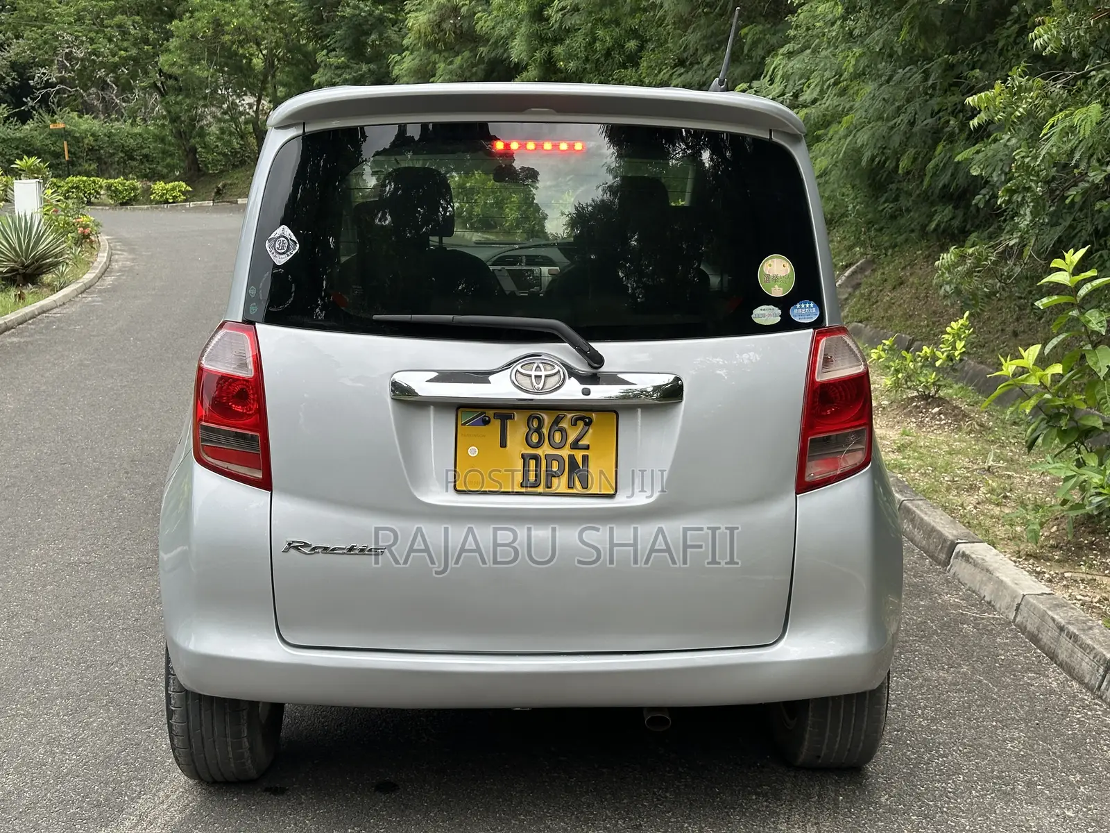 Toyota Ractis 1.5 FWD 2007 Silver