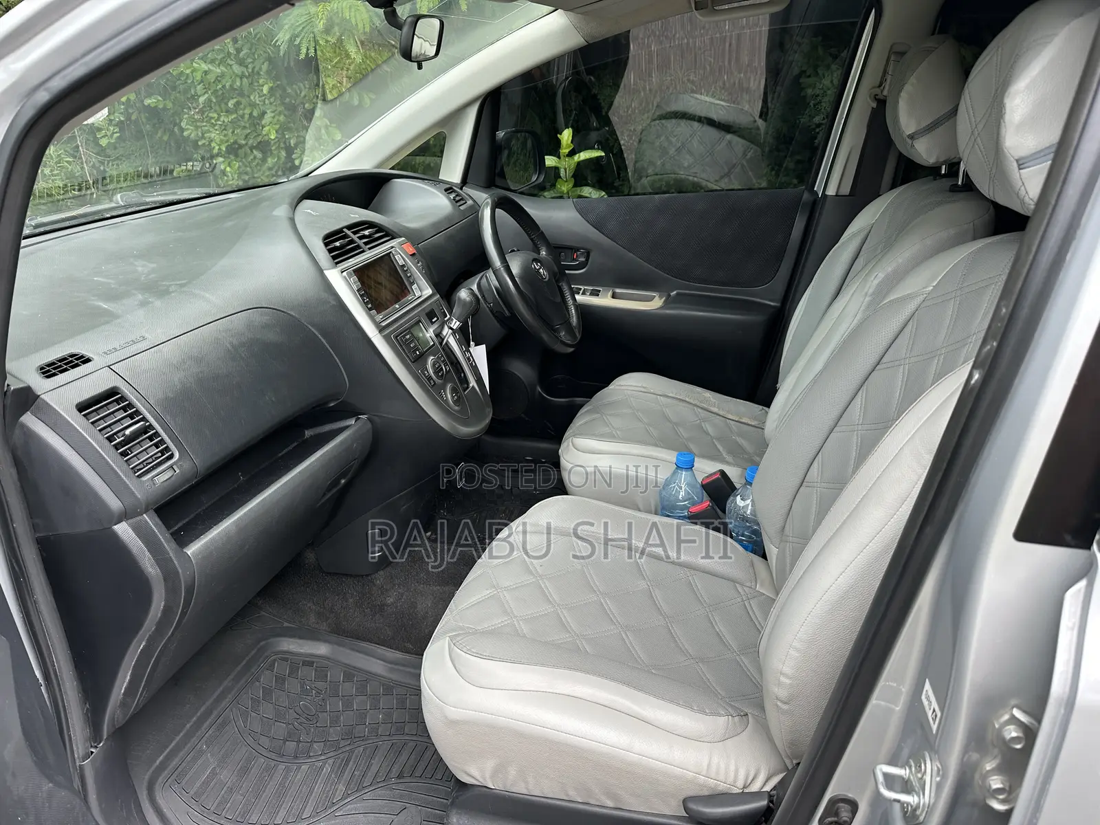 Toyota Ractis 1.5 FWD 2007 Silver