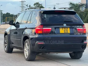 BMW X5 2010 Black