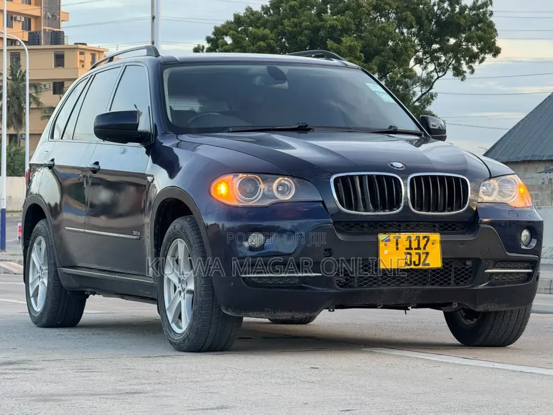 BMW X5 2010 Black