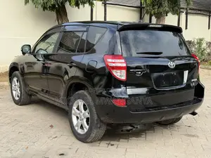 Toyota RAV4 2009 Black
