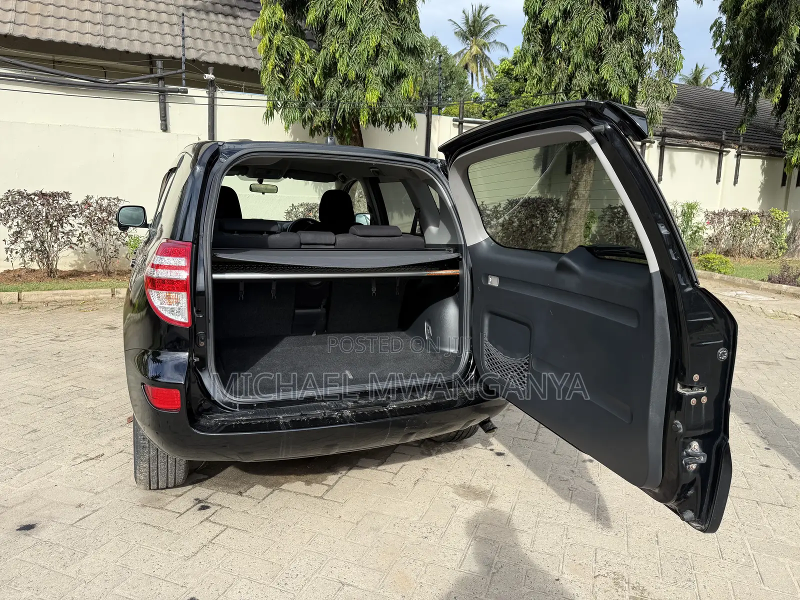 Toyota RAV4 2009 Black