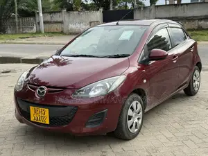 Mazda Demio 2012 Maroon