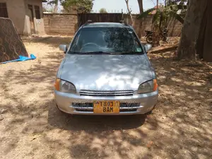 Toyota Starlet 1998 Gray