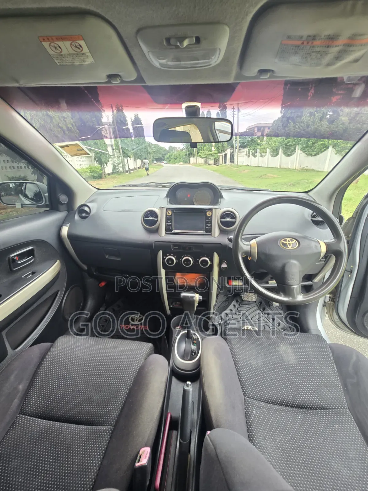 Toyota IST 2005 Silver